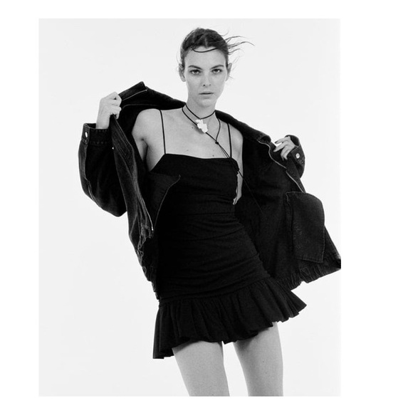 Zara Black Rushed Ruffle Dress BNWT - Picture 3 of 8